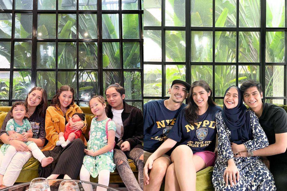 Sarwendah dan Ria Ricis (instagram.com/inijedar)