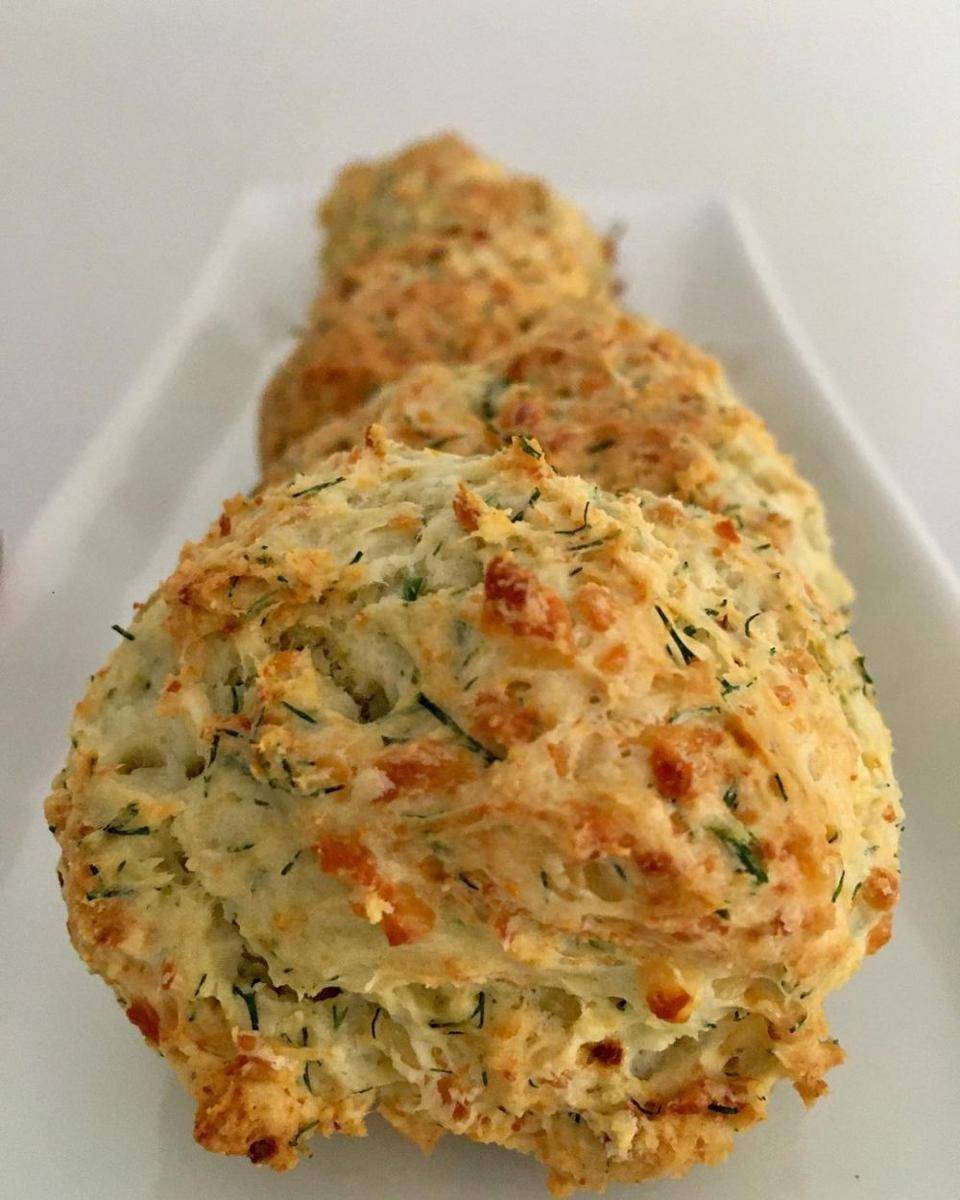 scones keju (instagram.com/cheesecakeandeverything)
