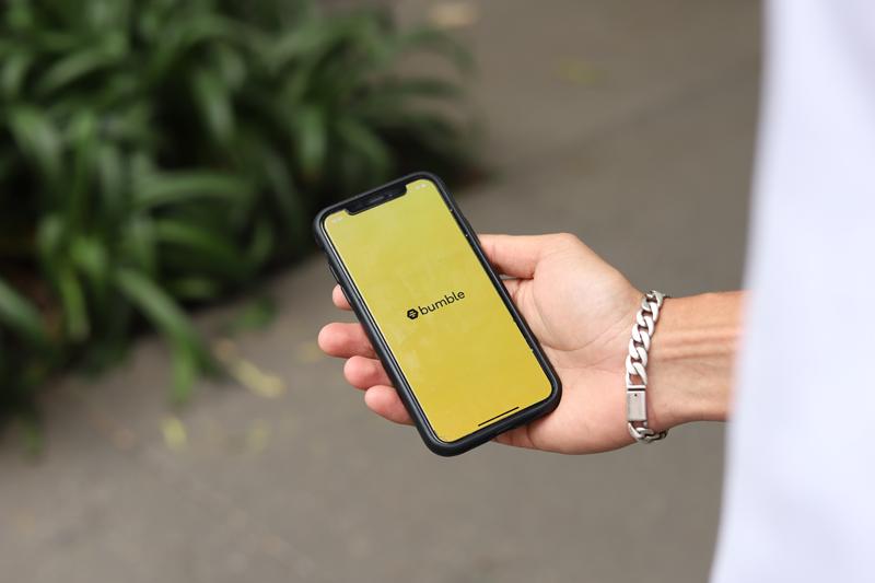 Aplikasi Bumble: Fitur, Cara Main, dan Tips agar Match