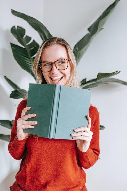 7 Tips Agar Baca Buku Jadi Lebih Menyenangkan