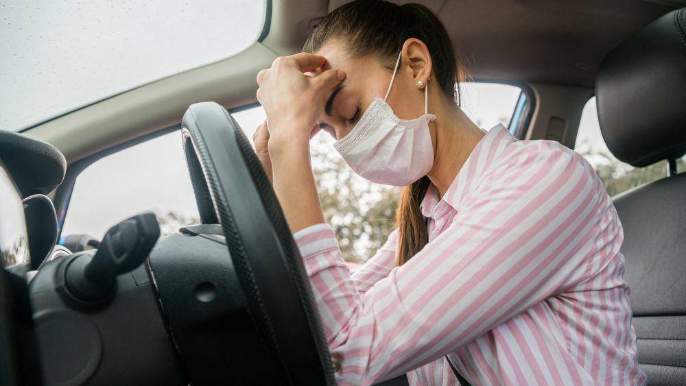 ilustrasi mabuk kendaraan saat menyetir mobil (atriumhealth.org)