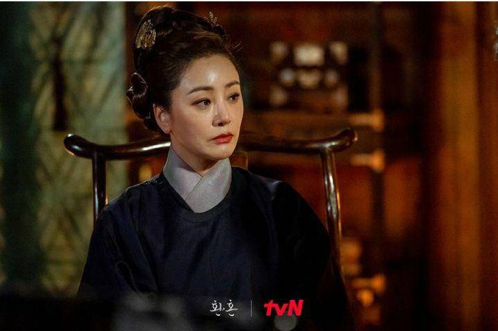 Oh Na Ra di Alchemy of Souls (instagram.com/tvn_drama)