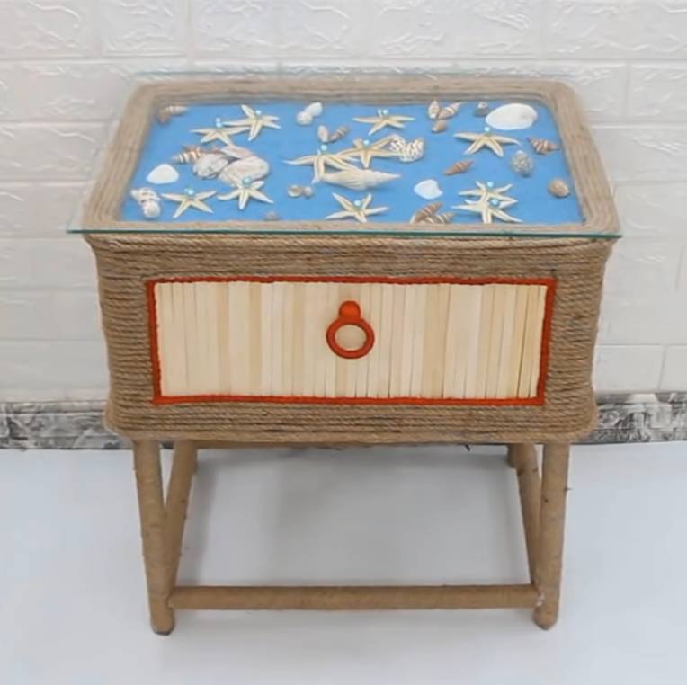 ilustrasi coffee table (youtube.com/DiY BiGBooM)