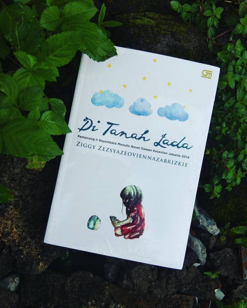 Di Tanah Lada (instagram.com/sekutu.buku)