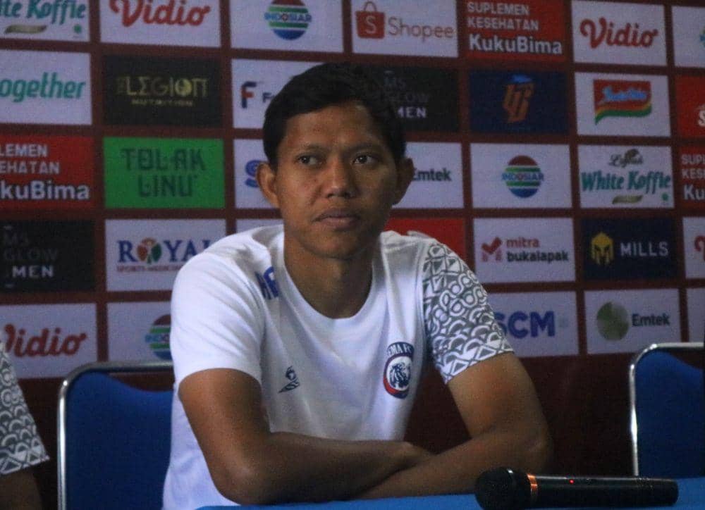 Adam Alis saat sesi konferensi pers jelang laga kontra Persikabo. IDN Times/Alfi Ramadana