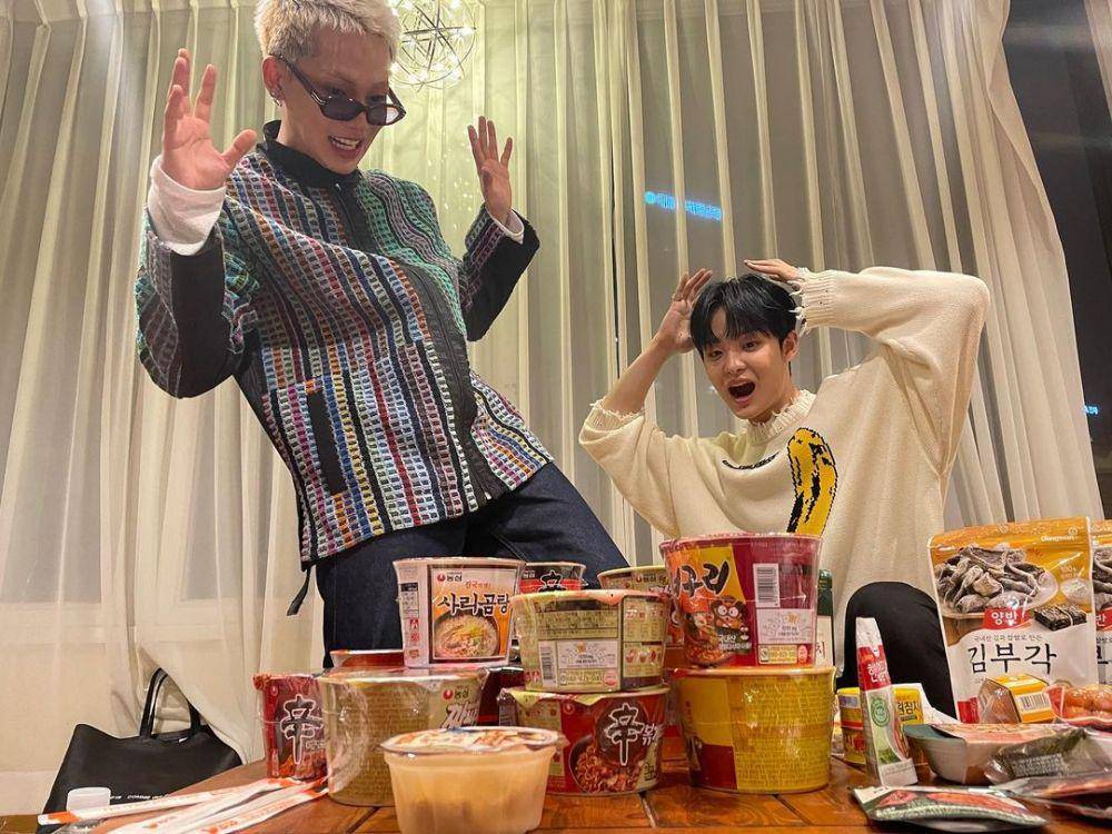 Hyunsuk dan Jihoon TREASURE di Idol Ramyeonators (instagram.com/15ya.baby)