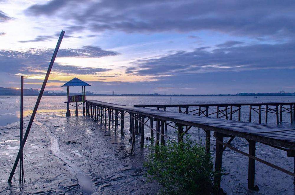 potret Pantai Karang Kering (instagram.com/andre_d.j)