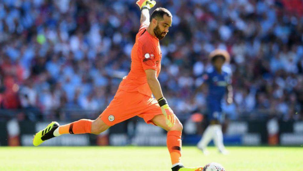 potret Claudio Bravo (twitter.com/ManCity)