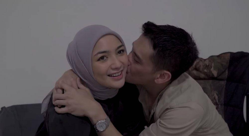 Momen Citra Kirana kasih kejutan untuk suami. (youtube.com/Ciky Citra Rezky)