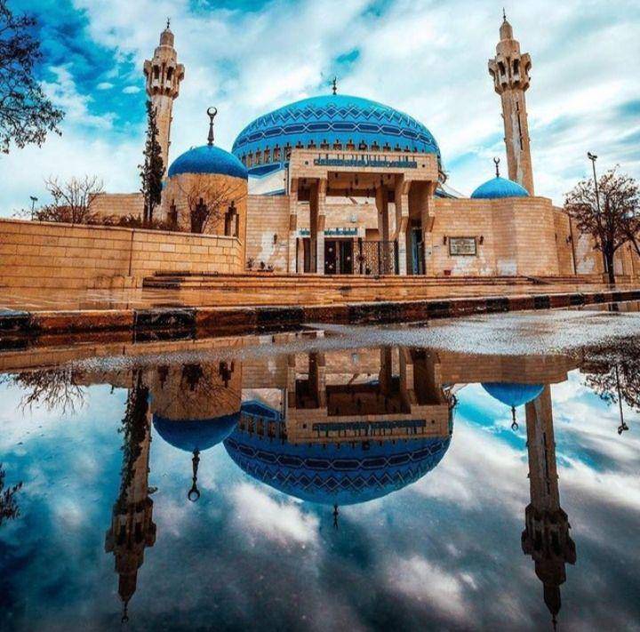 Masjid Raja Abdullah I (instagram.com/axisdmc)