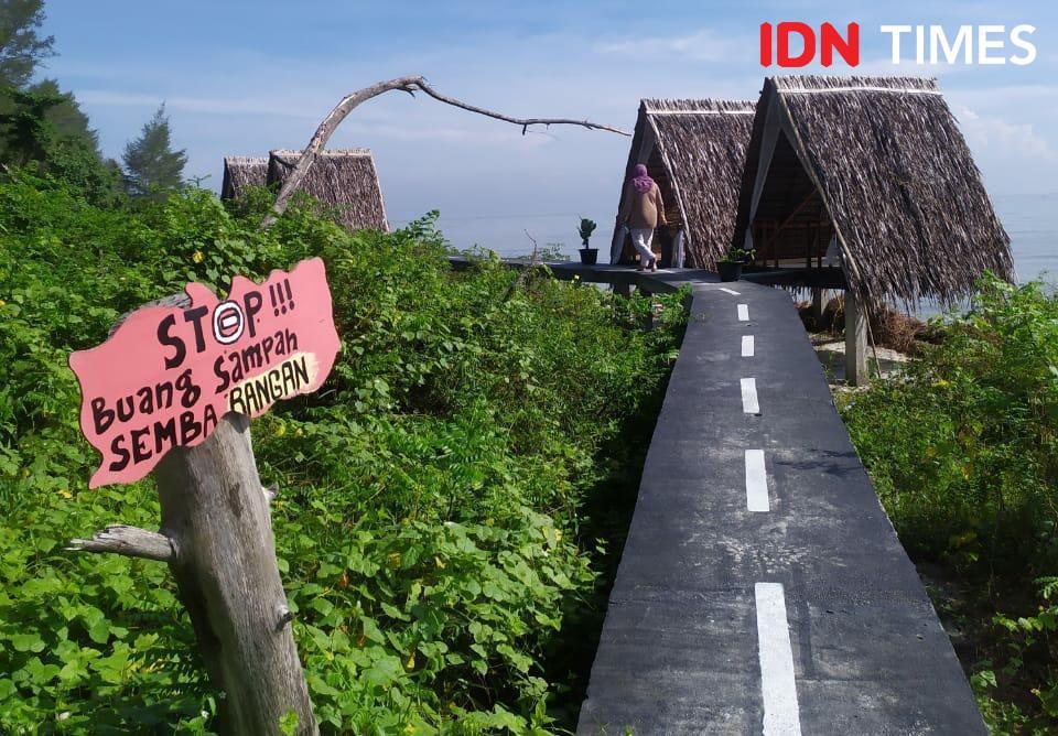 Indahnya Pantai Cemara Kembar, Ini Info Rute dan Harga Tiketnya