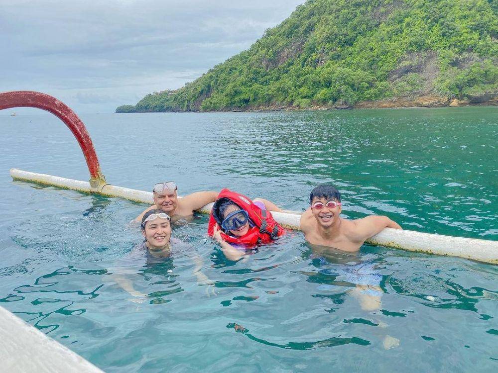 Keluarga Angbeen Rishi (instagram.com/angbeenrishi)