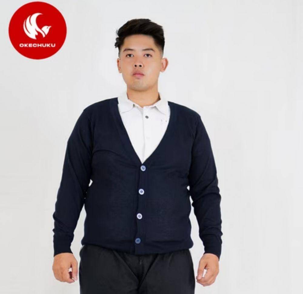 Okechuku | Rico Jumbo Cardigan Rajut V-neck Big Size (tokopedia.com/Okechuku)
