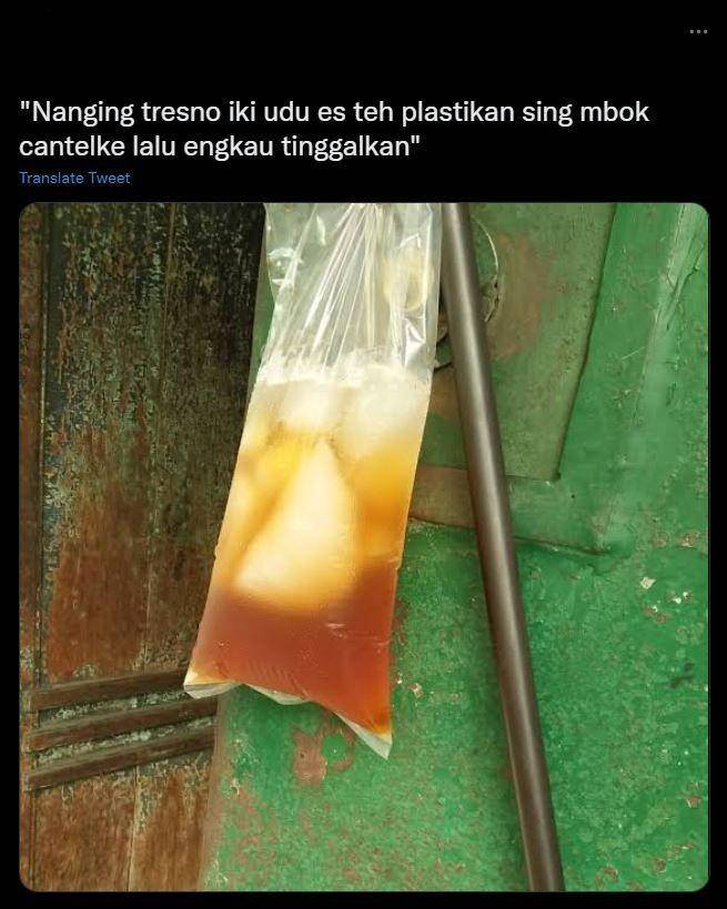 caption Twitter bahasa Jawa lucu (twitter.com)