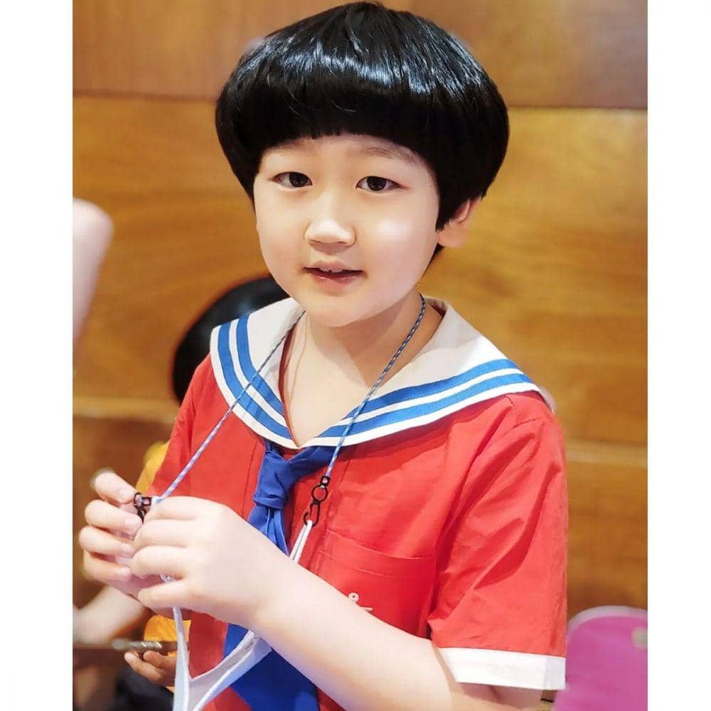 Jung Shi Yool (instagram.com/yul_pley)