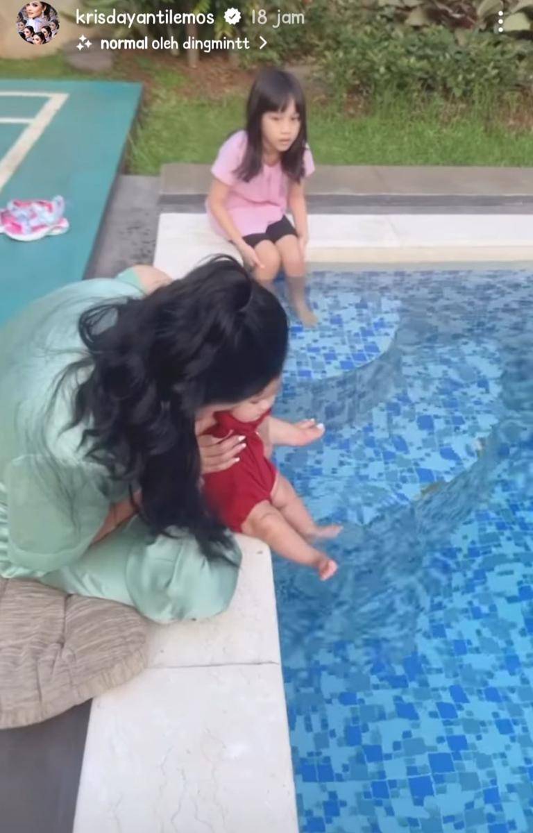 Krisdayanti dan Ameena (instagram.com/krisdayantilemos)