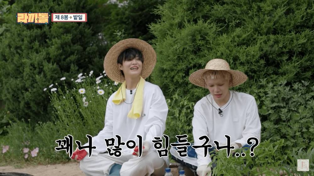Hyunsuk dan Jihoon TREASURE di idol Ramyeonators (youtube.comm/채널 십오야)