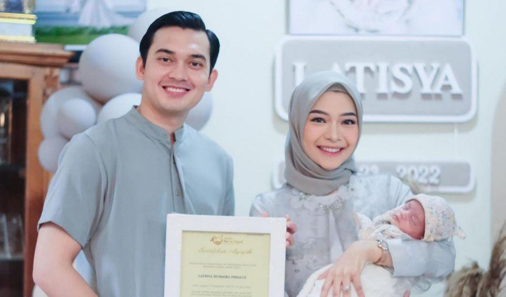 10 Potret Tasyakuran Akikah Anak Ikbal Fauzi, Penuh Kebahagiaan