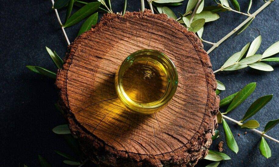 ilustrasi minyak bawang (unsplash.com/blackieshoot)