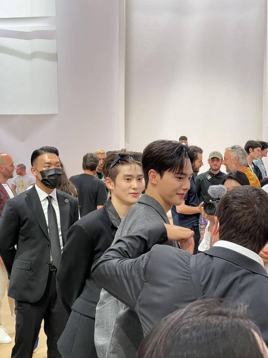 Jaehyun NCT dan Song Kang (twitter.com/victoroliveira)