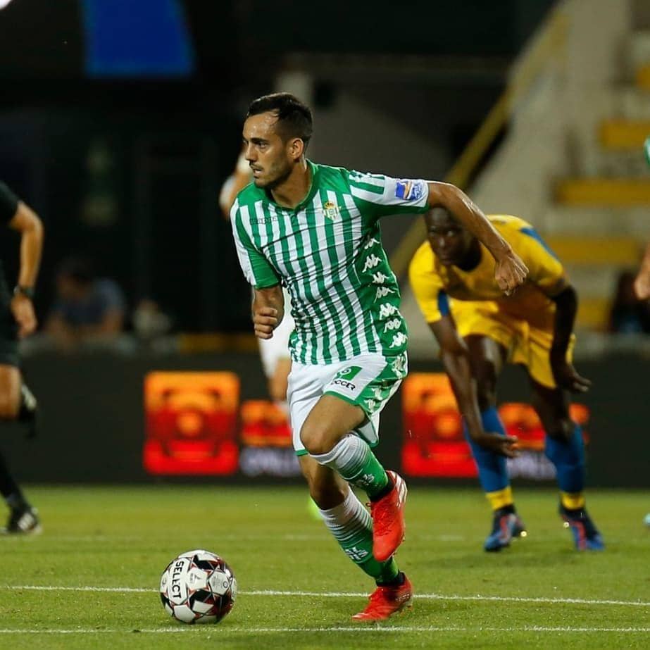 Juanmi saat memperkuat Real Betis di LaLiga. (instagram.com/juanmi9395)