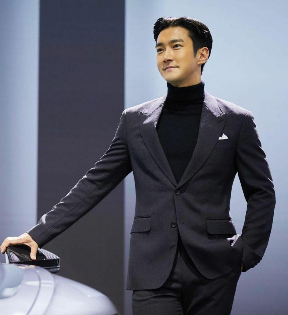 Choi Si Won (instagram.com/siwonchoi)