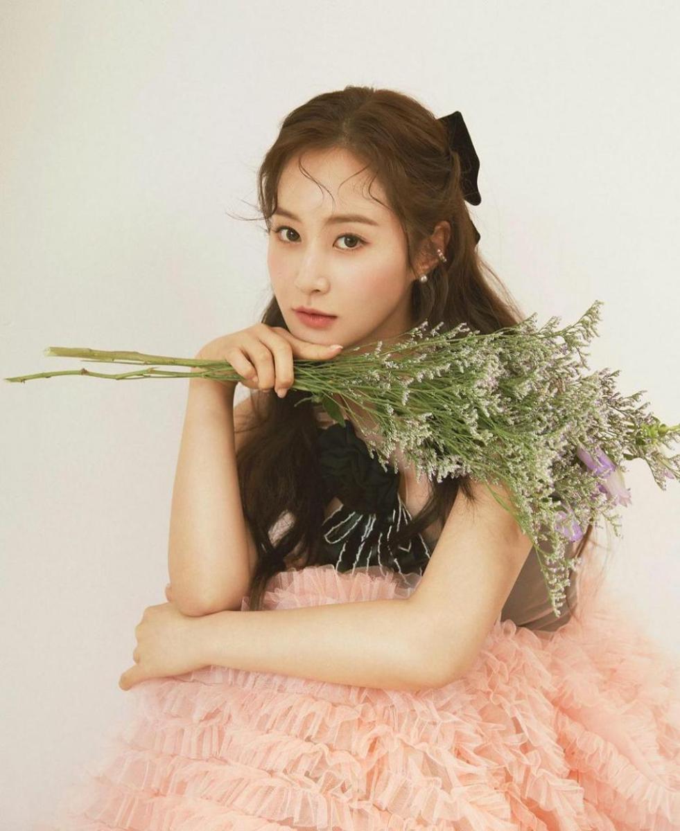 Kwon Yu Ri (instagram.com/yulyulk)