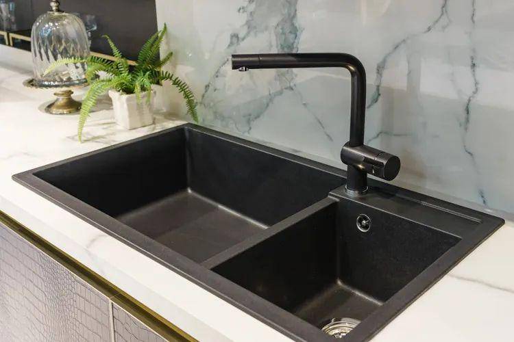 ilustrasi wastafel dapur (livspace.com)