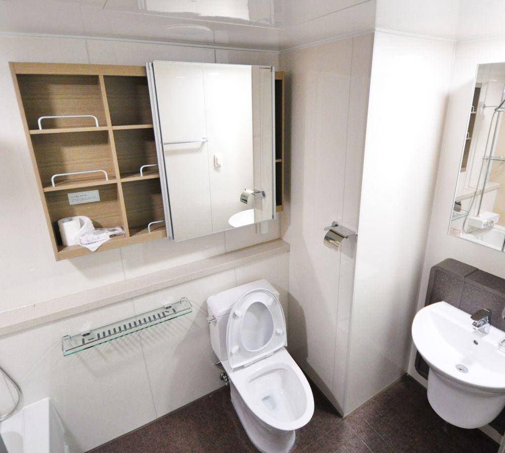 ilustrasi toilet umum (pexels.com/Pixabay)