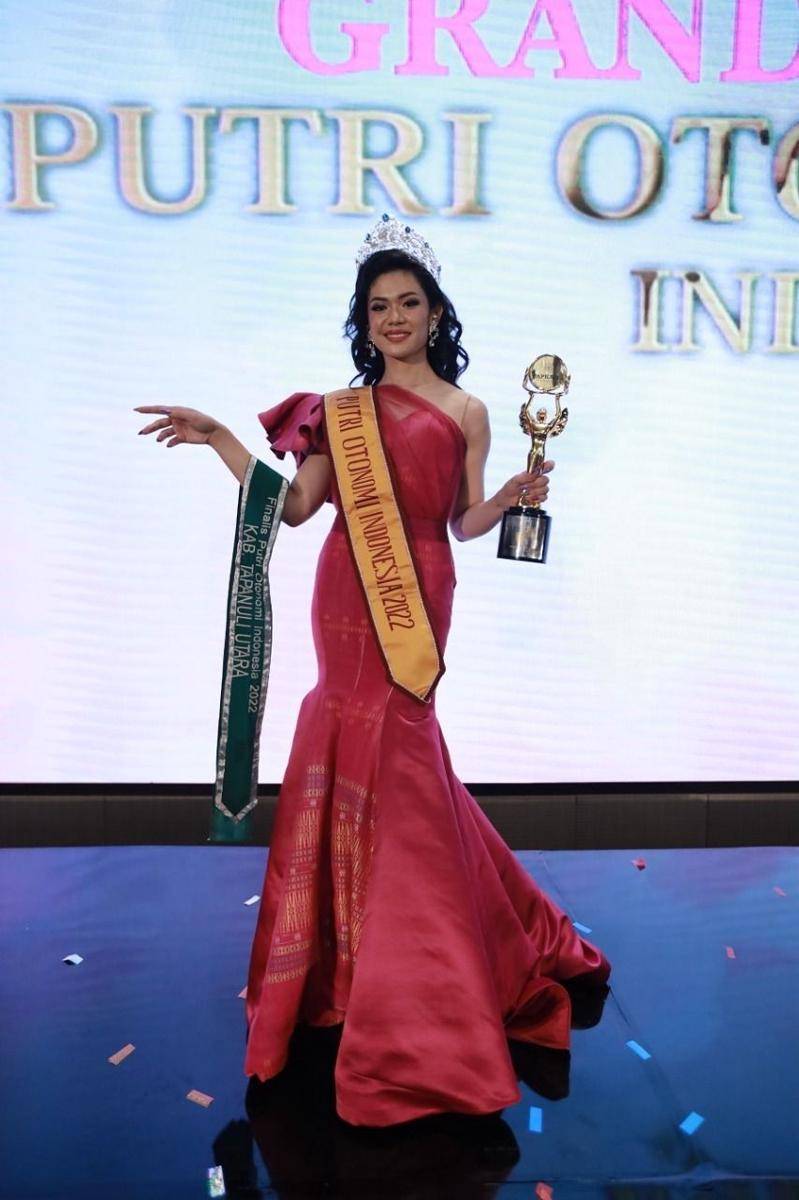 Putri Otonomo Indonesia 2022 Gresita Fenny Tohana Siahaan (Dok. APKASI)