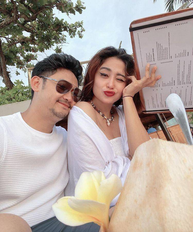 potret kebersamaan Dewi Perssik dan Angga Wijaya (instagram.com/anggawijaya88)