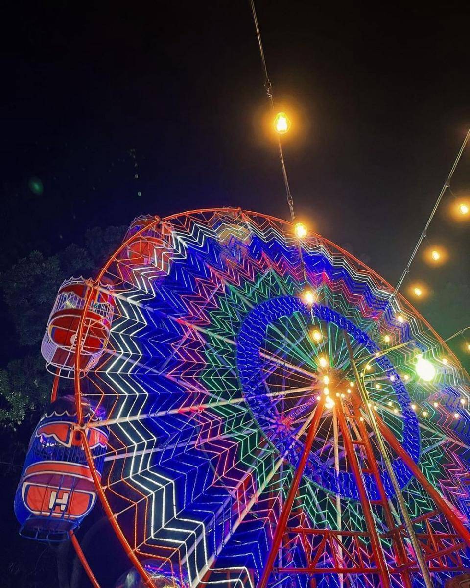 Wahana di Jakarta Fair 2022 (instagram.com/tyaakoes)