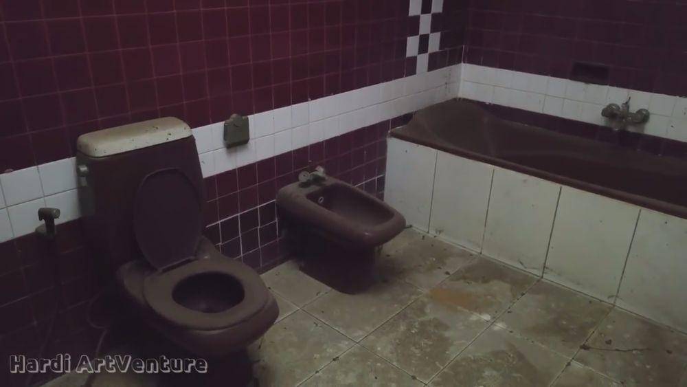 potret rumah Cut Keke terbengkalai (youtube.com/scaryartventure)
