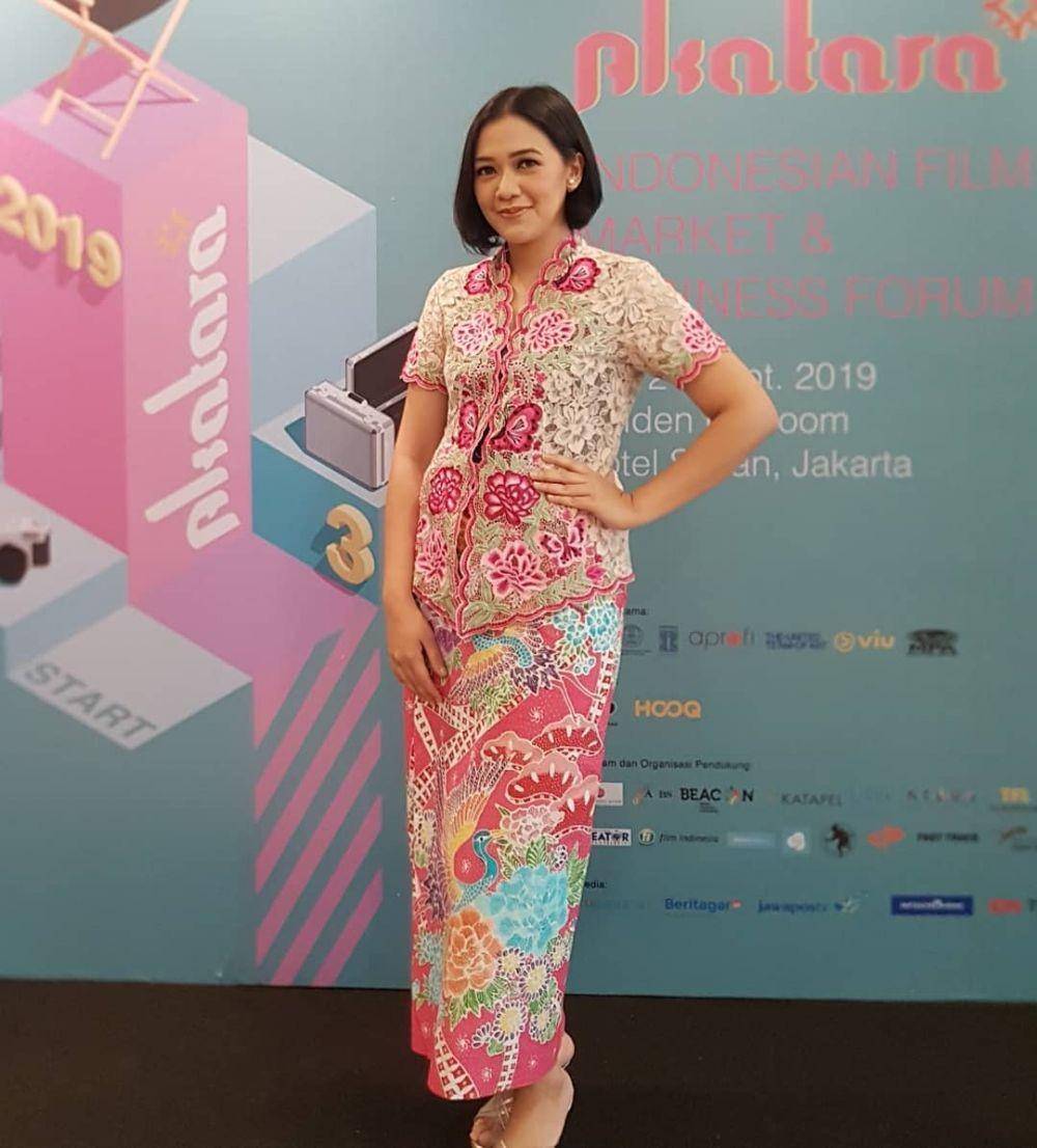 Kebaya Andara Rainy (instagram.com/andararainy)