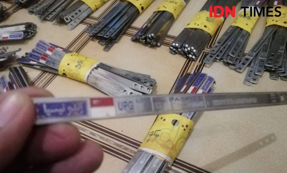 Melihat Produksi Gelang Jemaah Haji, Satu Kloter Butuh 5 Jam