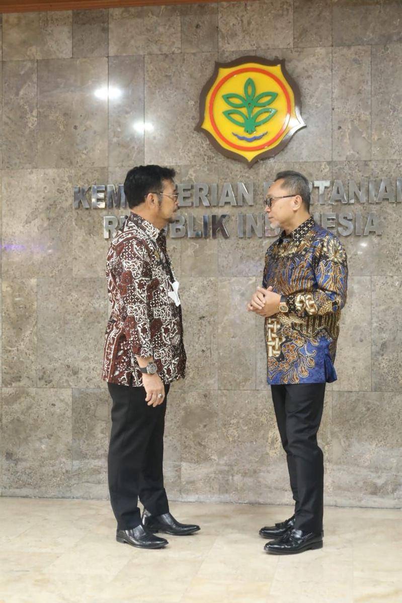 Mentan disambangi Mendag Zulhas di Kantor Kementan, Senin, (20/06/2022). (Dok. Kementan)