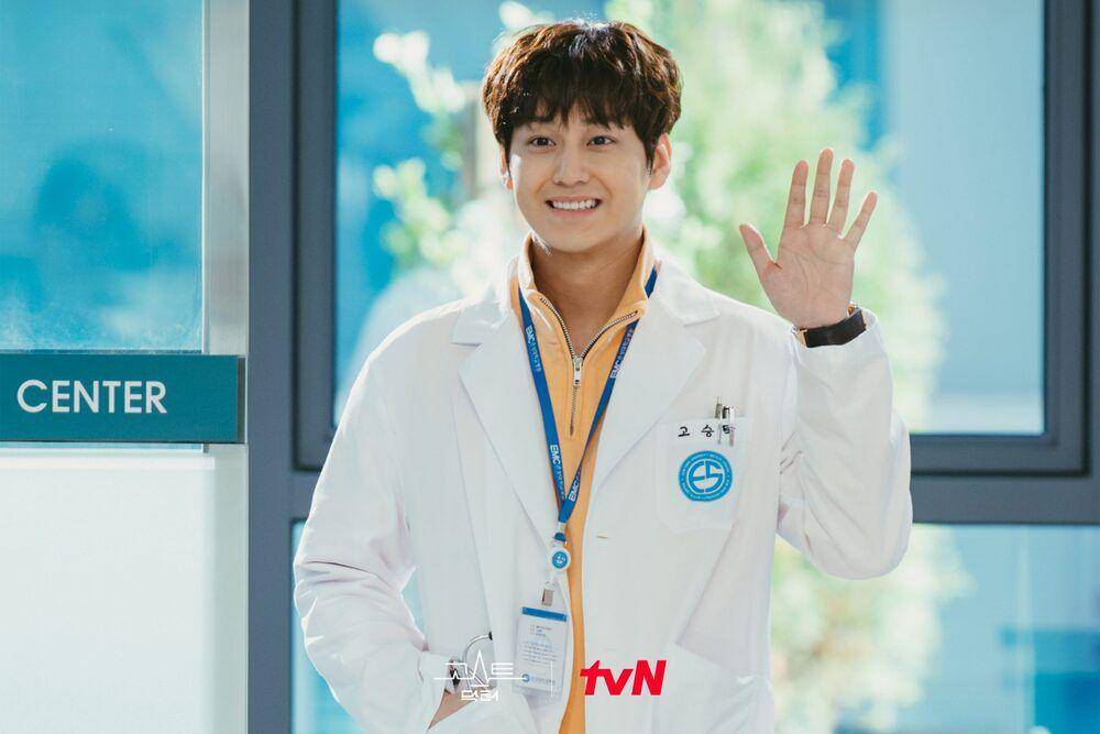 Kim Bum di Ghost Doctor (dok. tvN/Ghost Doctor)