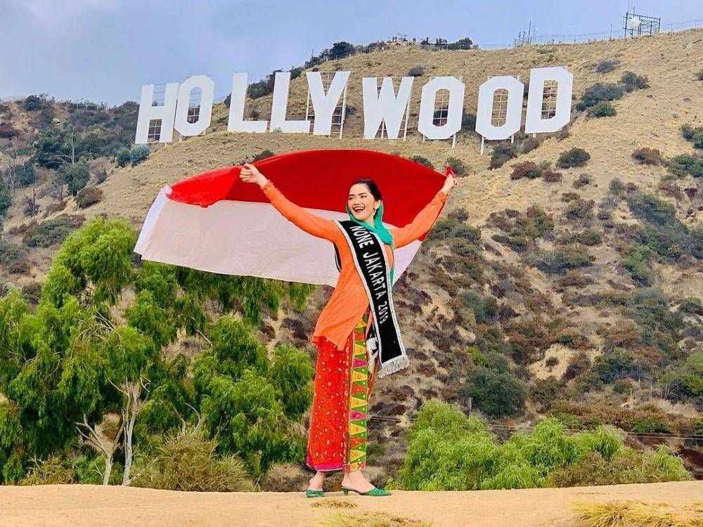 Kebaya Melliza Xaviera (instagram.com/mellizaxaviera)