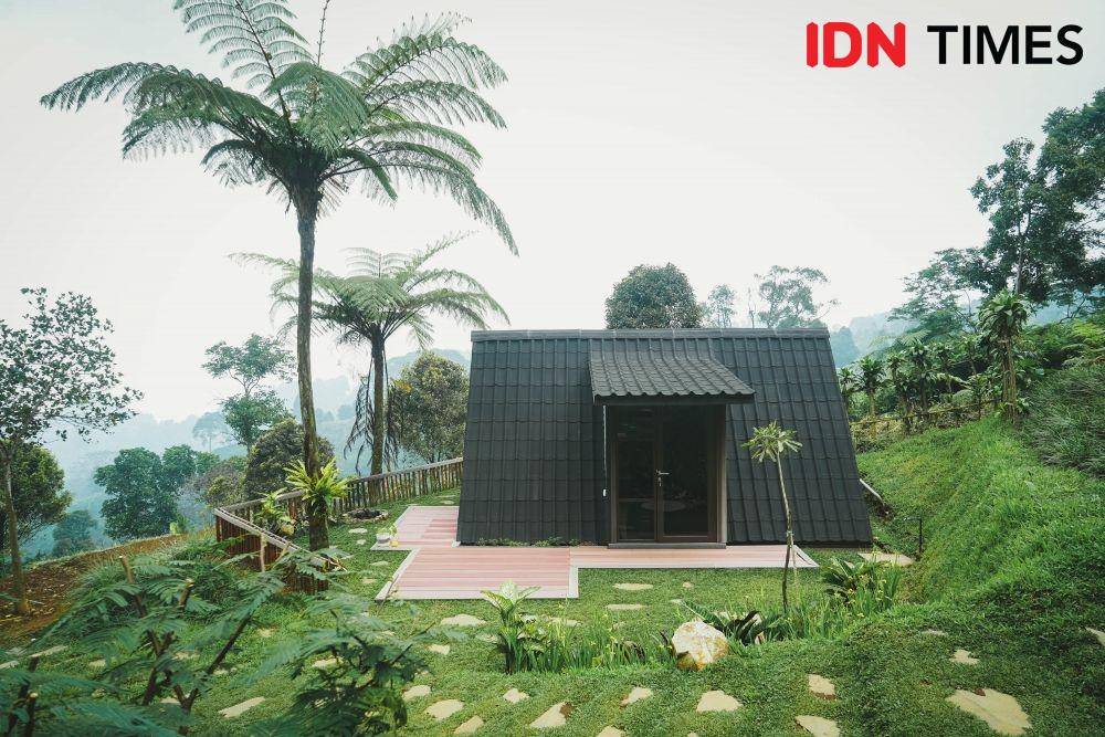 Salah satu cabin di Nebula Glamping (IDN Times/Herka Yanis Pangaribowo)