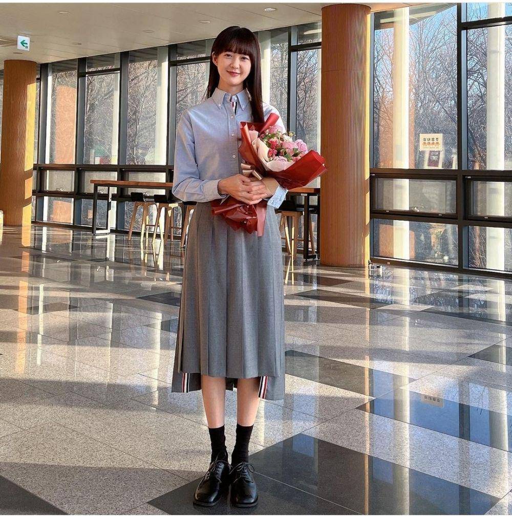 Lee Yo Won (instagram.com/yowon_official)