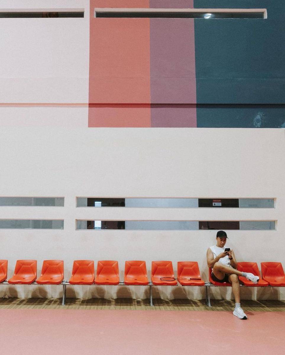 potret Vidi Aldiano dan Raisa latihan badminton bareng (instagram.com/vidialdiano)