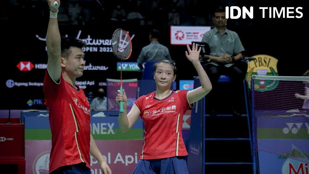Zheng Siwei/Huang Yaqiong di ajang East Ventures Indonesia Open 2022 (IDN Times/Reynaldy Wiranata)