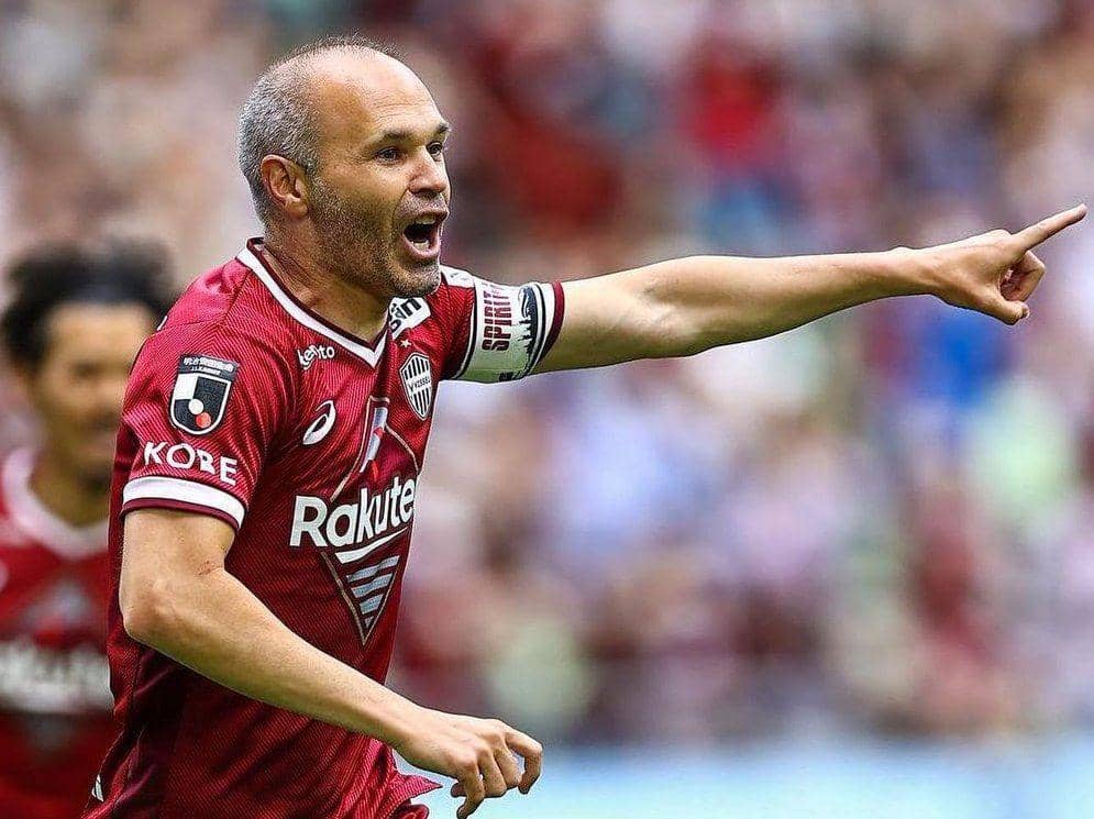 Andres Iniesta berseragam Vissel Kobe (instagram.com/andresiniesta8)