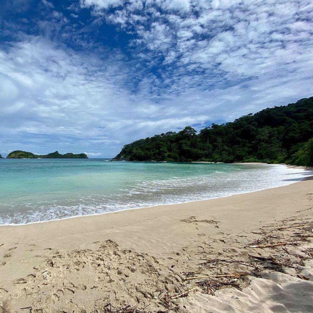 potret Pantai Wedi Ireng (instagram.com/Adhitz_narotama)