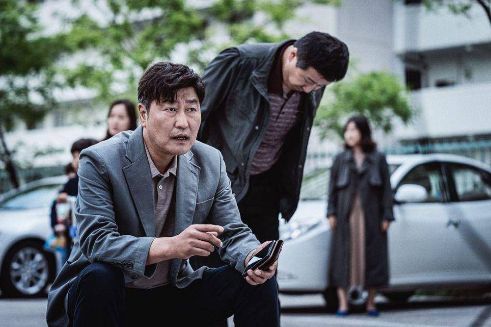 cuplikan film Emergency Declaration (instagram.com/showbox.movie)