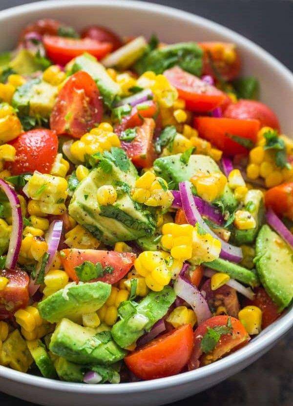 ilustrasi salad alpukat jagung (natashaskitchen.com)