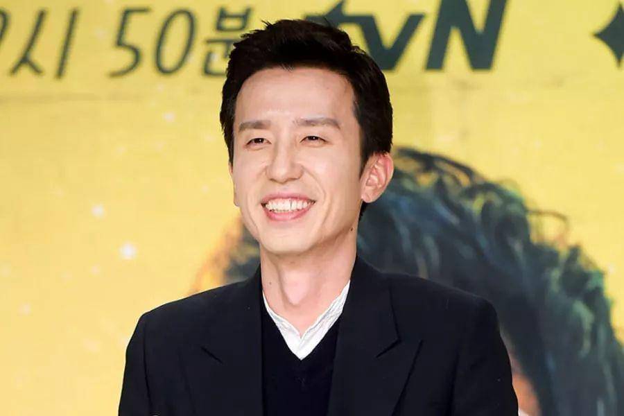 CEO Antenna Music, Yoo Hee Yeol (soompi.com)
