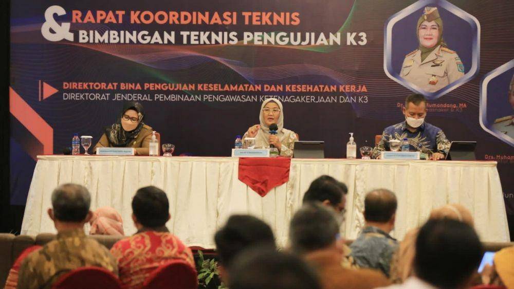 Kementerian Ketenagakerjaan terus menyatukan visi Balai Keselamatan dan Kesehatan Kerja (K3) yang ada di seluruh Indonesia. (Dok. Kemnaker)