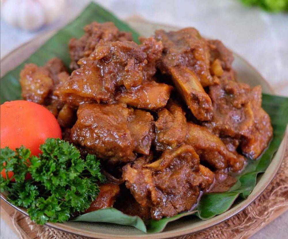 Iga masak kecap (instagram.com/susie.agung)