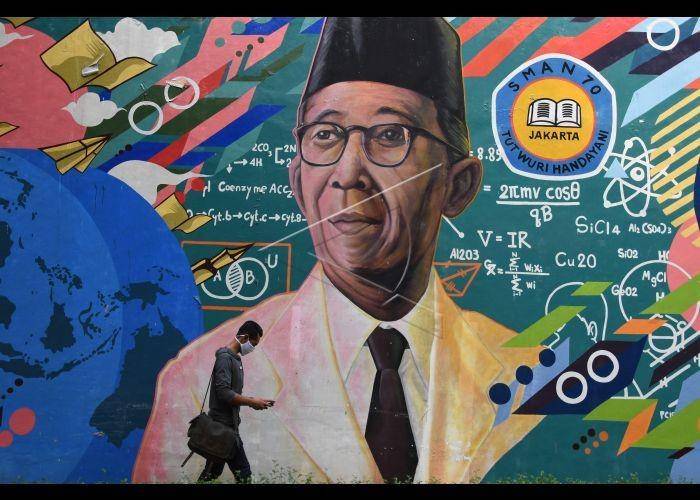 ilustrasi mural Ki Hajar Dewantara (antara foto.com/Indrianto Eko Suwarso)